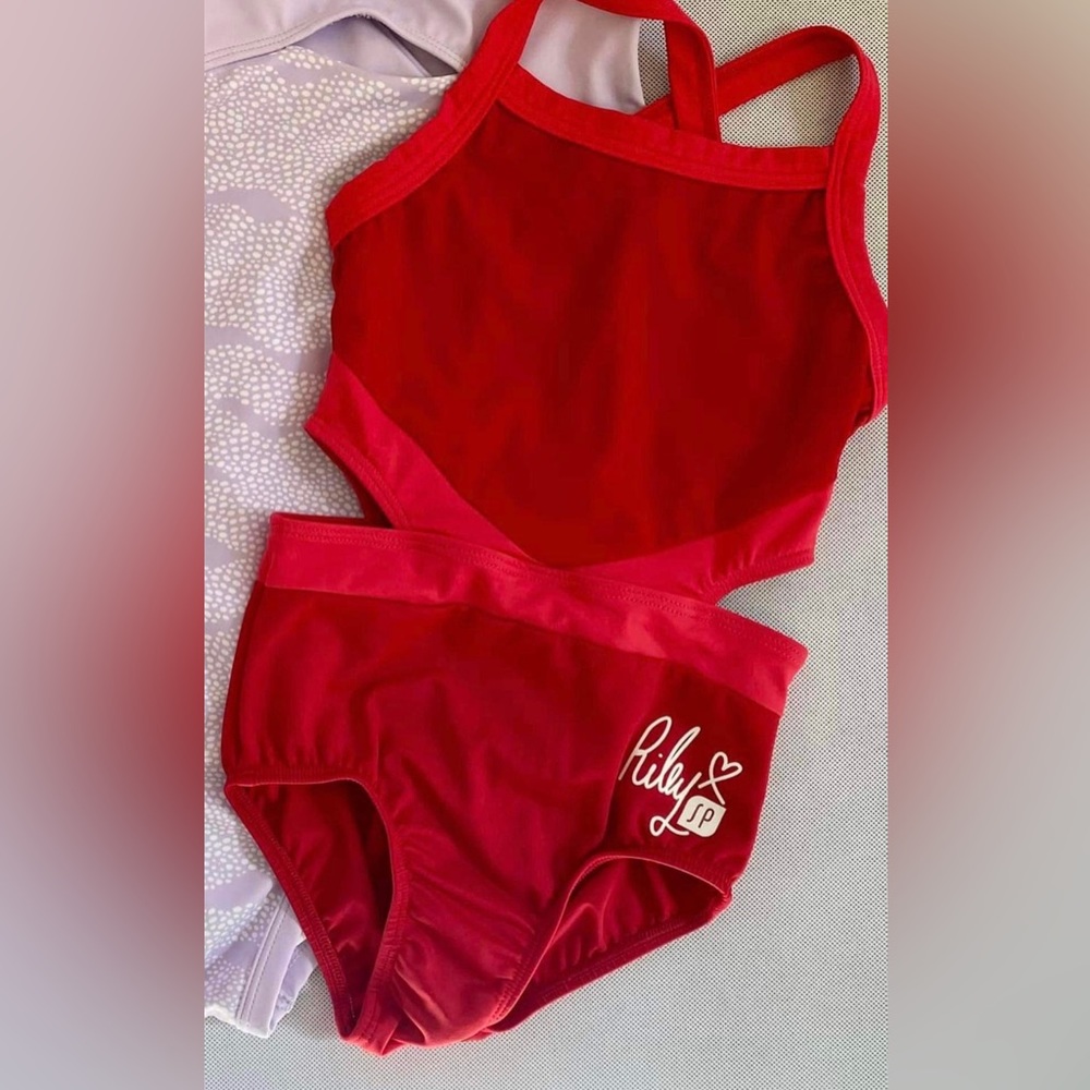Sylvia P Size 6 Leo